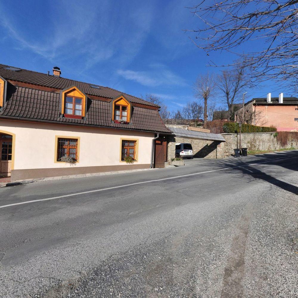 Penzion Pod Branou Poprad Exterior foto
