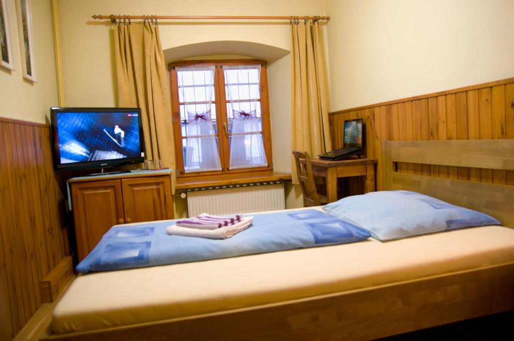 Penzion Pod Branou Poprad Exterior foto