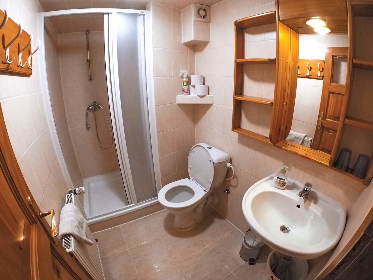 Penzion Pod Branou Poprad Exterior foto